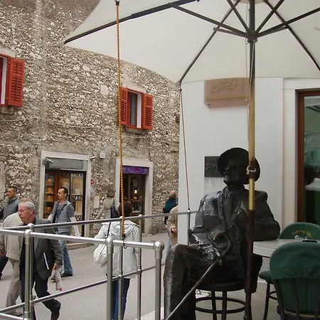 Homestay Doric Pula
