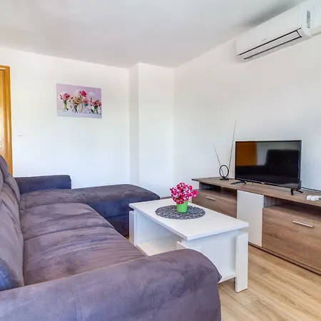 Homestay Doric Pula