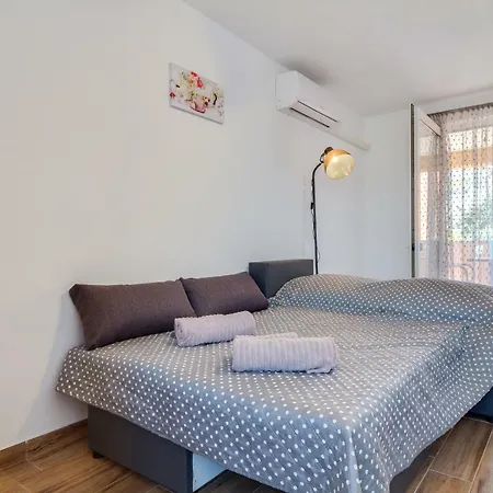 Homestay Doric *