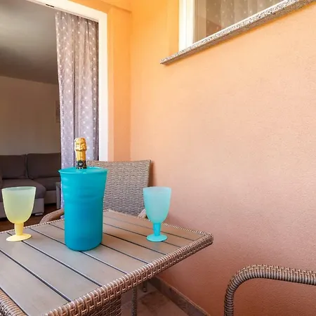 Doric Homestay *